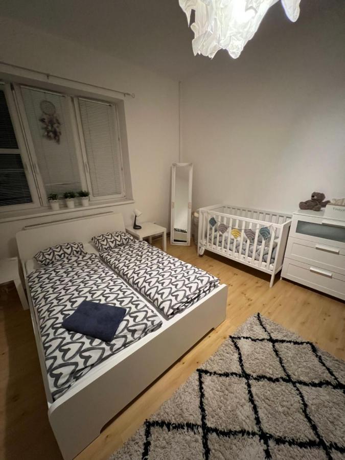 אולומוץ Apartman S Terasou מראה חיצוני תמונה