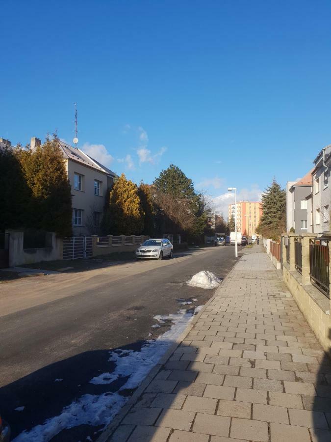 אולומוץ Apartman S Terasou מראה חיצוני תמונה
